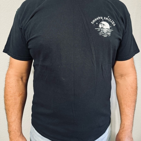 Retrofit Brand Mfg. Smooth Sailing Graphic Men Black Crew Neck T-Shirt Size M - Picture 4 of 11